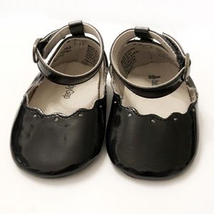 VGUC Baby Gap Black Patent Leather Dress Shoes
